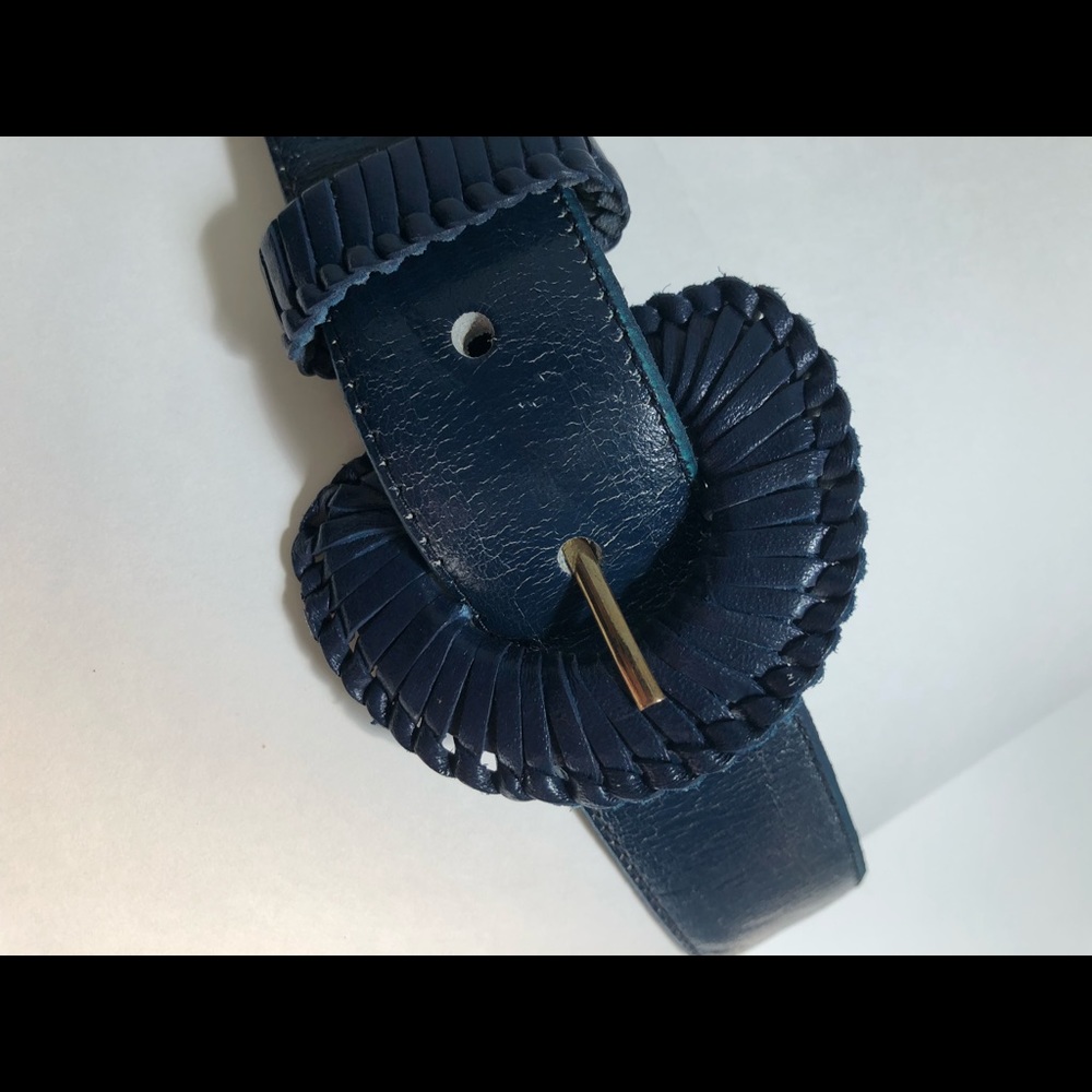 The Ritz Collection leather belt - Picture 8 of 11